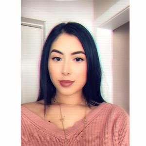 Meet your Posher, Daniela